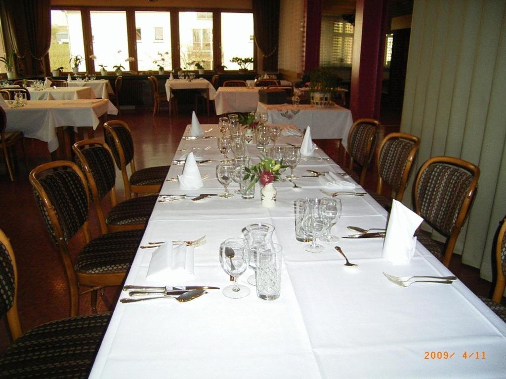 Hotel Restaurant Braas Esch-sur-Sure Ngoại thất bức ảnh